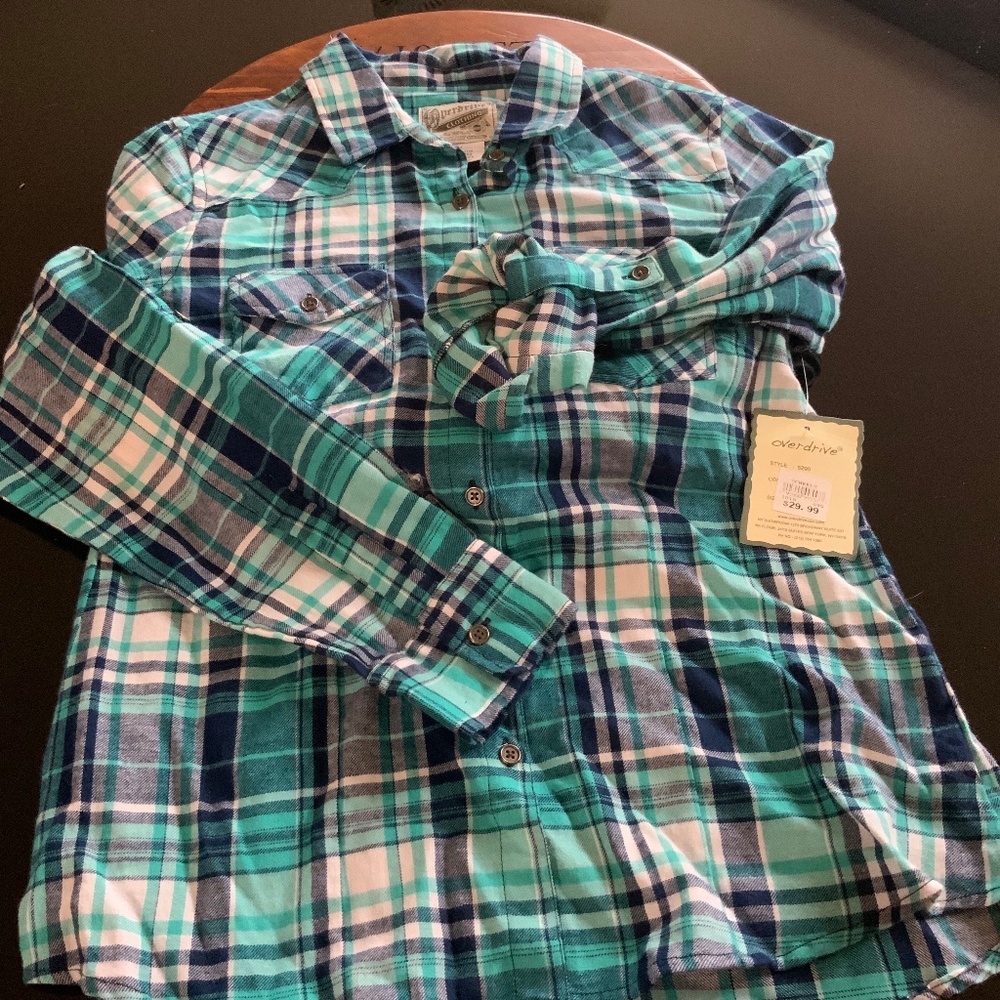 Button up long sleeved soft shirt